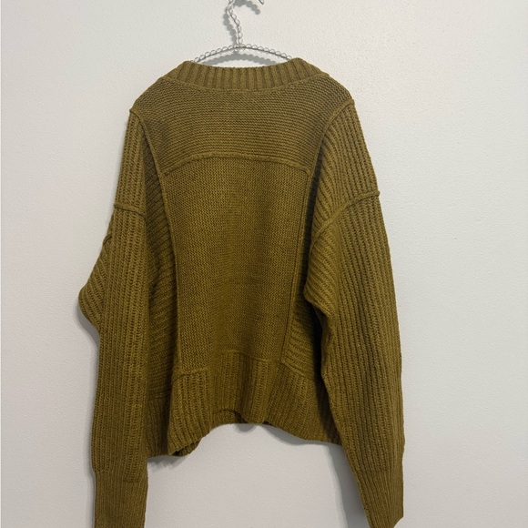 Cabi 4656 Monroe Pullover Fall 2024 Small EUC - Picture 4 of 7